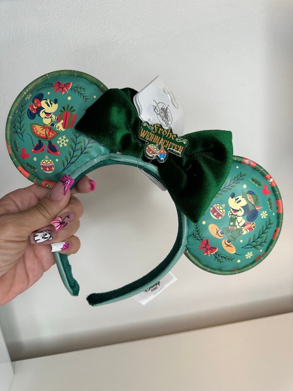 Disney Parks Disney EPCOT World Showcase Germany Frohe
Weihnachten Ears Headband - Picture 1 of 5